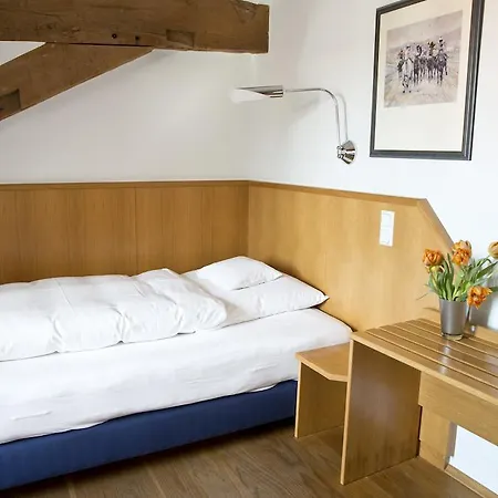 Weber Hotel 3*