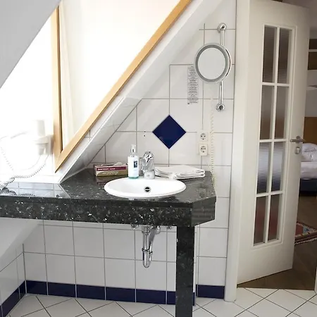 Weber Hotel