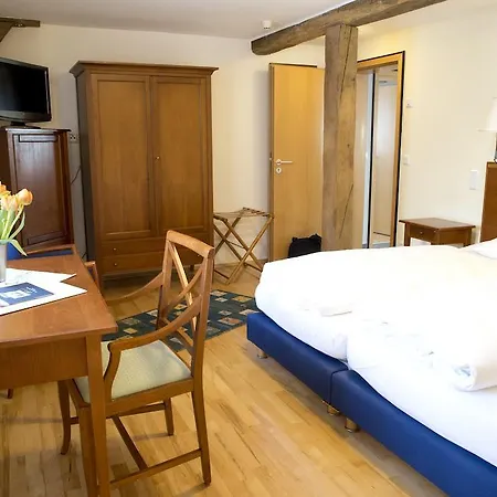 Und Weber Amoeneburg